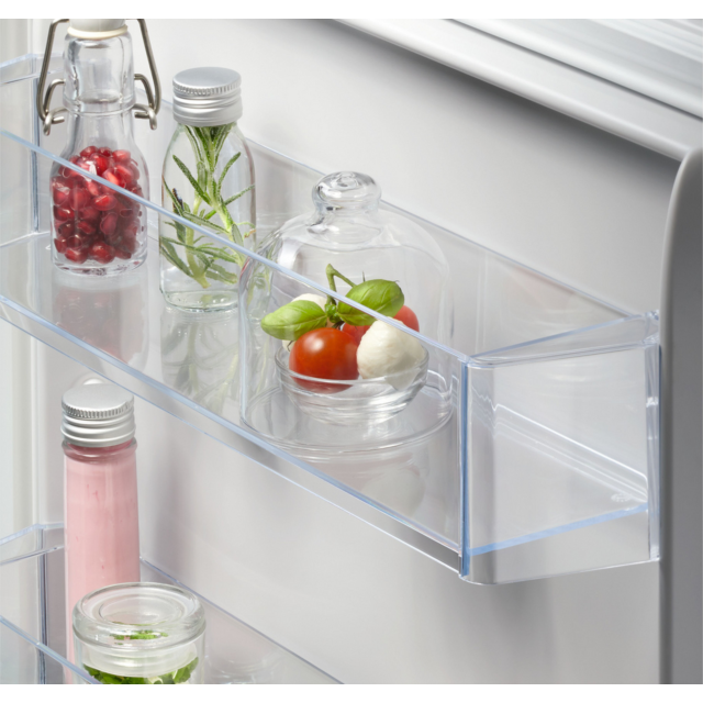 AEG NSK6D181EC Integrated Larder Fridge with Fixed Hinge