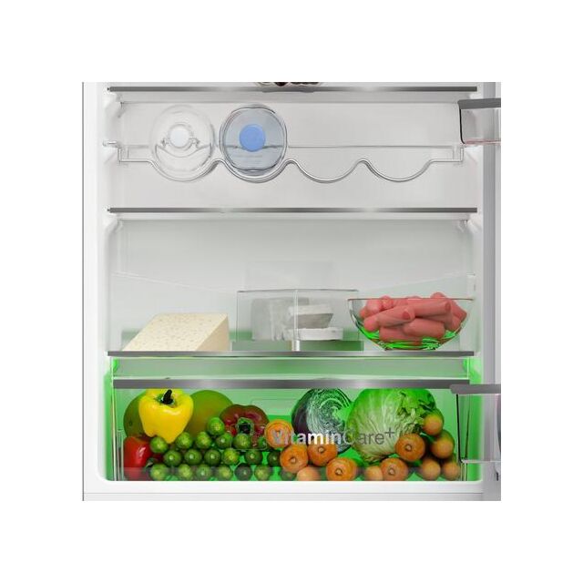 Blomberg KGM4574V 54cm Frost Free Fridge Freezer - White