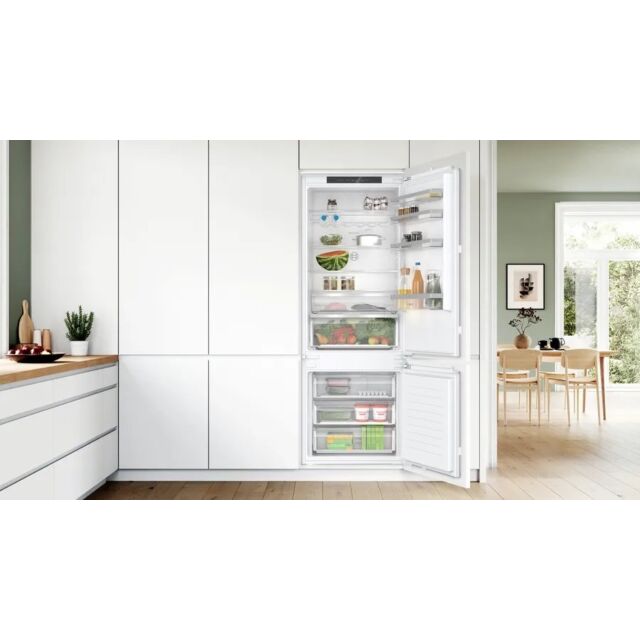 Bosch KBN96VFE0G 70.8cm 70/30 Integrated Frost Free Fridge Freezer - White
