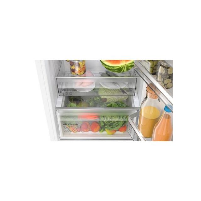 Bosch KGN362WDFG 60cm Frost Free Fridge Freezer - White