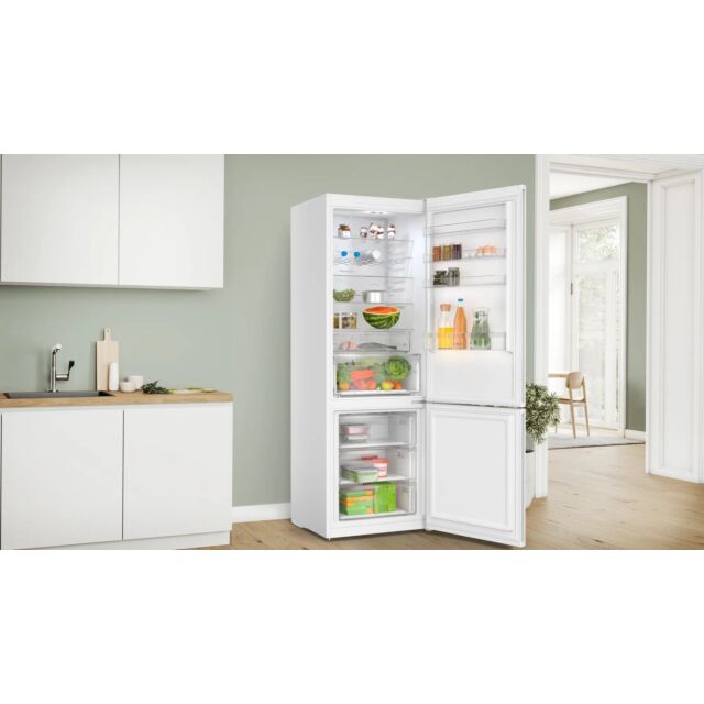 Bosch KGN497WDFG 70cm 70/30 Frost Free Fridge Freezer - White