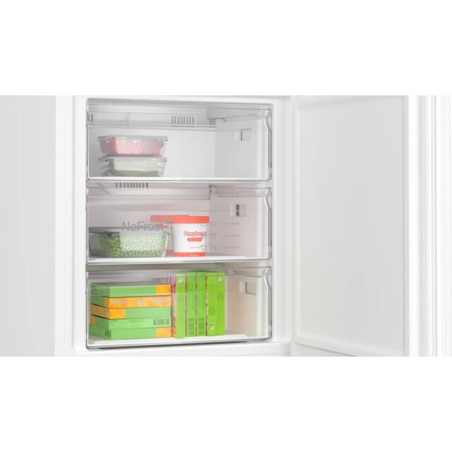 Bosch KGN497WDFG 70cm 70/30 Frost Free Fridge Freezer - White