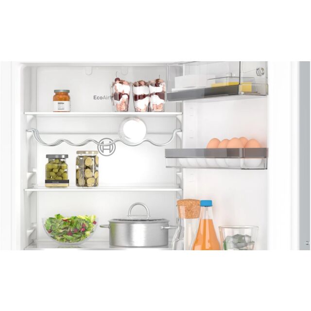 Bosch KIN86ADD0G 55.8cm 60/40 Built-In Frost Free Fridge Freezer - White