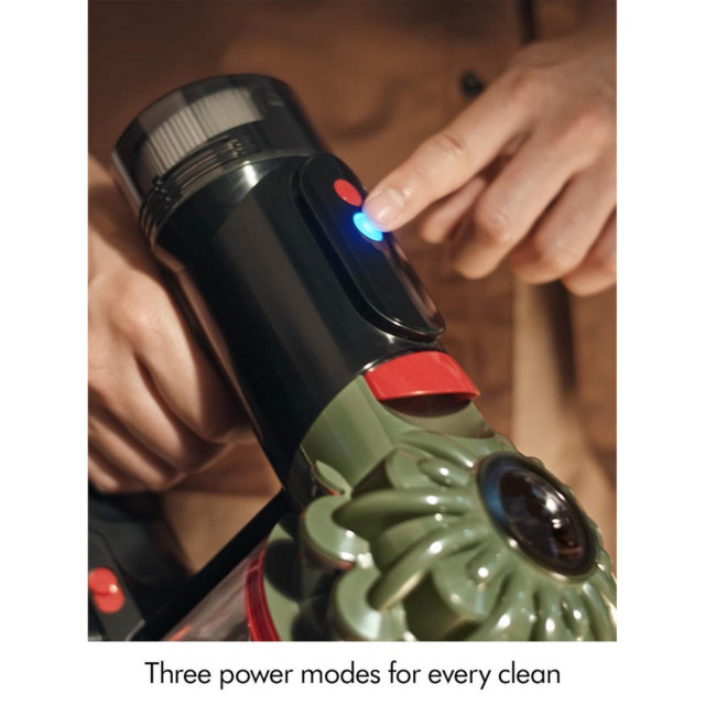 Dyson V8CYCLONENEW Cordless Vacuum with Furniture Kit