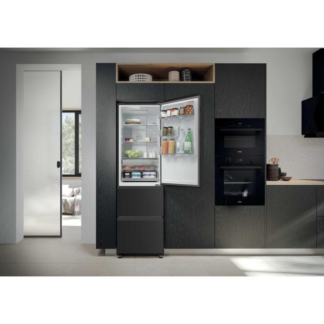 Haier HTR3518ENMTK 60/40 Fridge Freezer Black