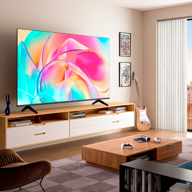 Hisense 50E7KQTUK 50inch 4K Ultra HD QLED Smart TV