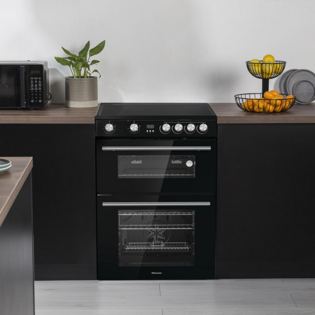Hisense HDE3211BBUK Double Oven Cooker 60cm Ceramic Hob