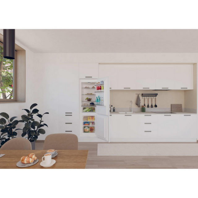 Hoover HOBBML18EK Built-in 54cm Fridge Freezer White