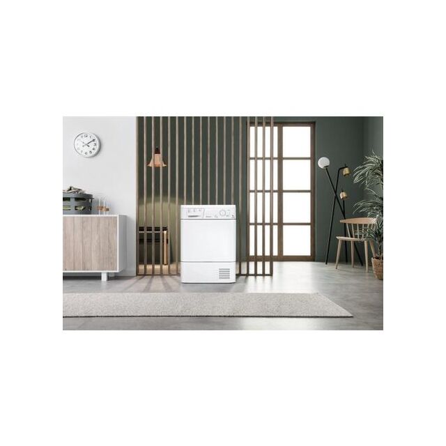 Hotpoint CDN7000BP 7kg Condenser Tumble Dryer - White