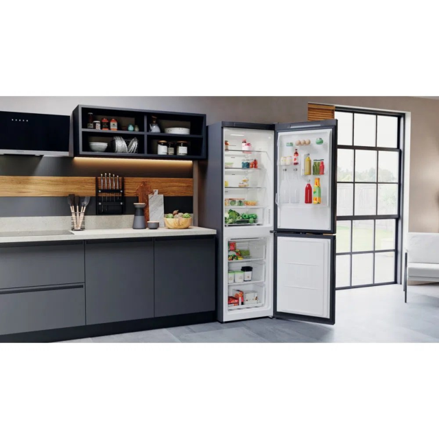 Hotpoint H5X82OSK 59.6cm 60/40 Frost Free Fridge Freezer - Silver