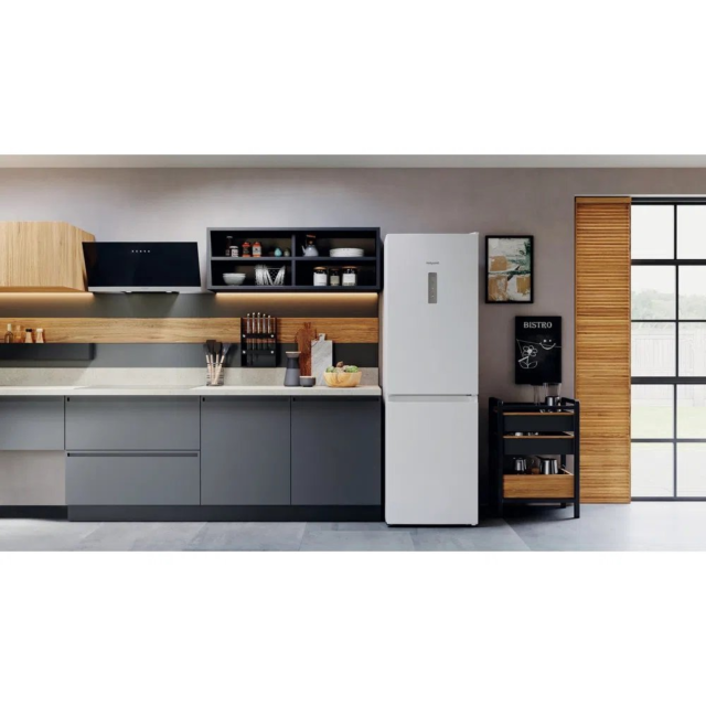 Hotpoint H5X82OW 59.6cm 60/40 Frost Free Fridge Freezer - White