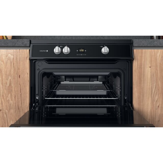 Hotpoint HDT67I9HM2C/UK Freestanding Cooker Induction Hob With Double Oven And Tilted Controls