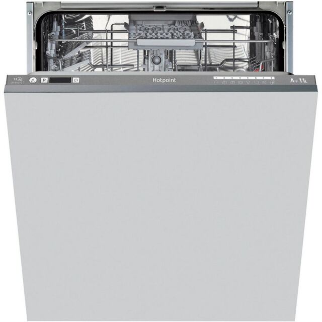 Hotpoint HEI49118C 13 Place Settings Integrated Full Size Dishwasher
