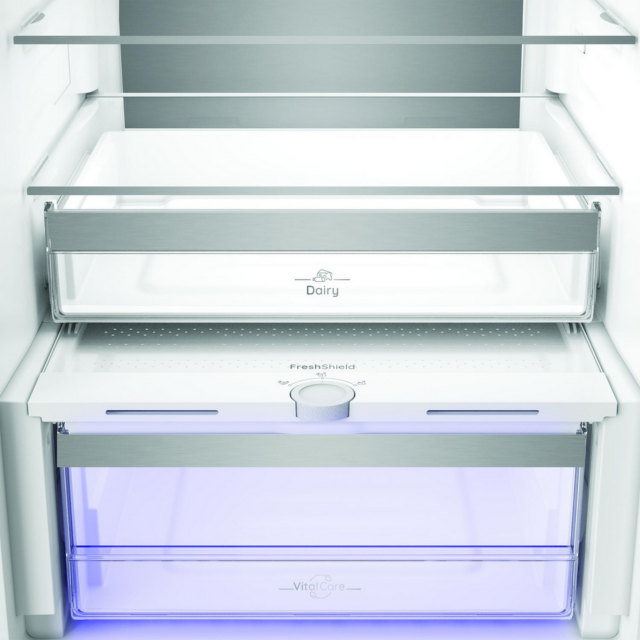 Hotpoint HPK26413XR6UKE 59.5cm 70/30 Fridge Freezer Black Steel