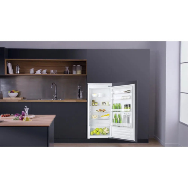 Hotpoint HS12A1D1 Built-In Larder Fridge