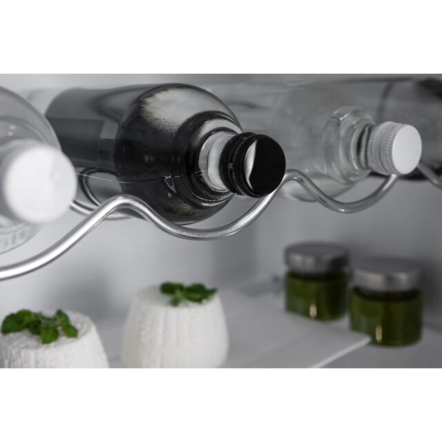 Hotpoint HS18012UK Built In Larder Fridge