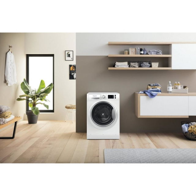 Hotpoint NM11946WSAUKN 9Kg 1400 Spin Washing Machine - White