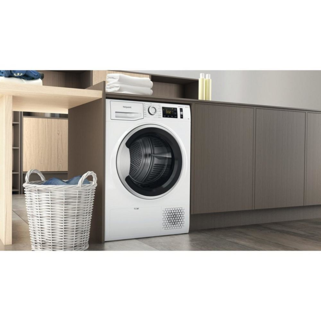 Hotpoint NTSM1192SKUK 9Kg Heat Pump Tumble Dryer - White