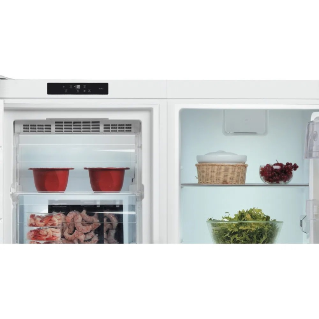 Hotpoint UH6F1CW1 Frost Free Freestanding Tall Freezer