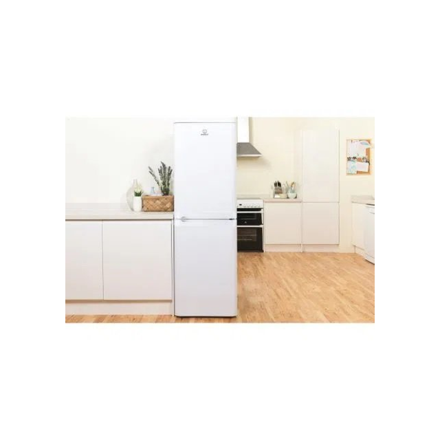 Indesit IBD5517W1 Freestanding Fridge Freezer