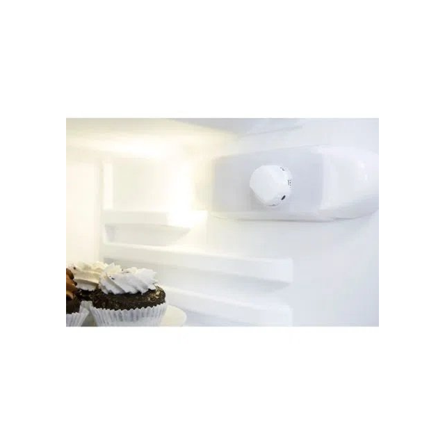 Indesit ILA1 Built-Under Fridge
