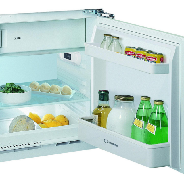 Indesit INBUF011 Integrated Undercounter Fridge 108L White
