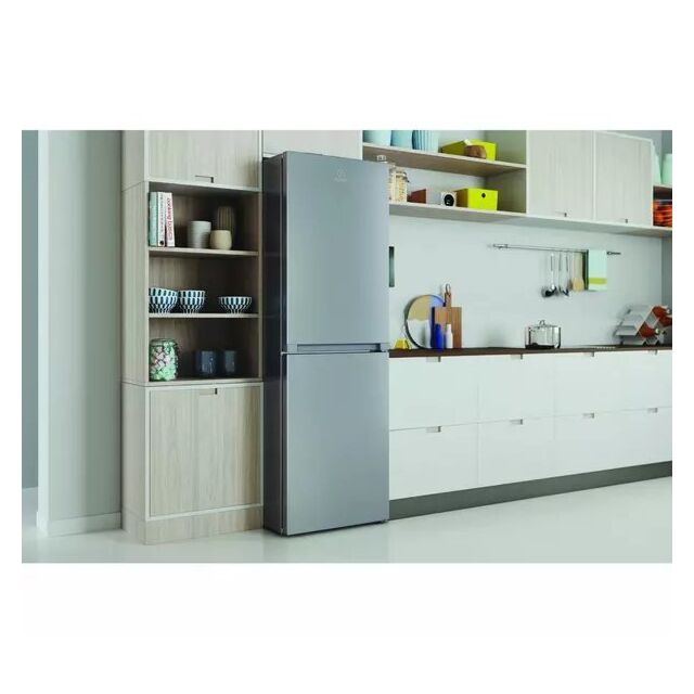 Indesit INFC850TI1S1 59.5cm 50/50 Total No Frost Fridge Freezer - Silver