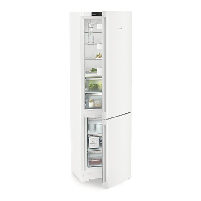Liebherr CBNA572I Plus Biofresh Nofrost Freestanding Fridge-Freezer