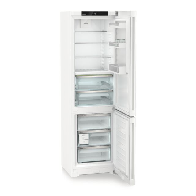 Liebherr CBNA572I Plus Biofresh Nofrost Freestanding Fridge-Freezer
