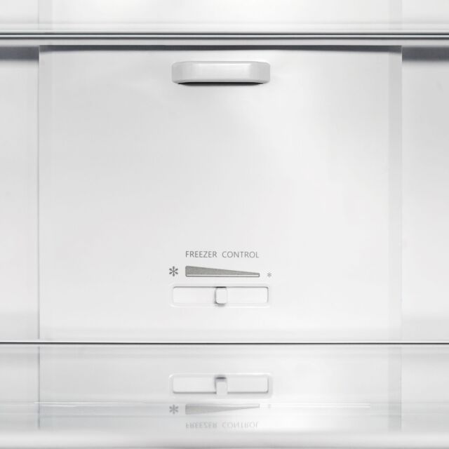 Montpellier MNF167EBK 54.5cm 50/50 No Frost Fridge Freezer - Black