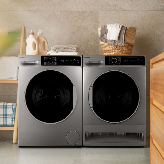 Montpellier MTDC8SDS 8kg Condenser Tumble Dryer Silver