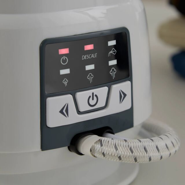 Morphy Richards 332014 2.2L PSE Auto-Clean, 5 bar, Ceramaslide, 170g/min, White/Green