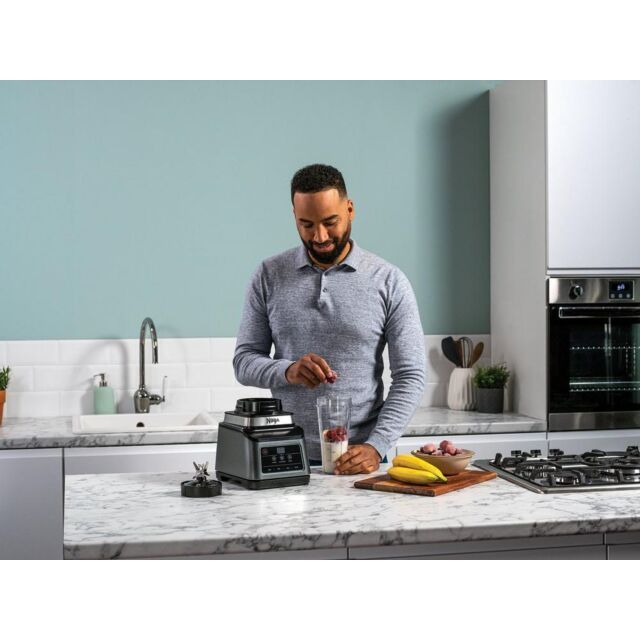 Ninja BN750UK 2-in-1 Blender with Auto-iQ - Black/Sliver