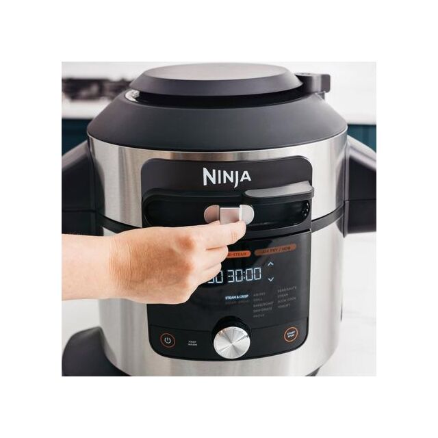 Ninja OL750UK 7.5L 15-In-1 One Lid Multi Cooker & probe - Black / Stainless Steel