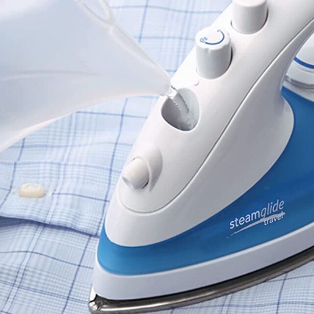 Russell Hobbs 22470 Travel Iron