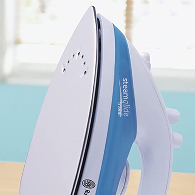 Russell Hobbs 22470 Travel Iron