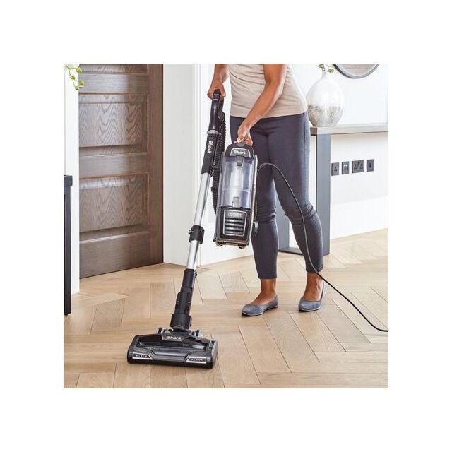 Shark NV620UKT Powered Lift-Away Upright Vacuum Cleaner with TruePet - Silver