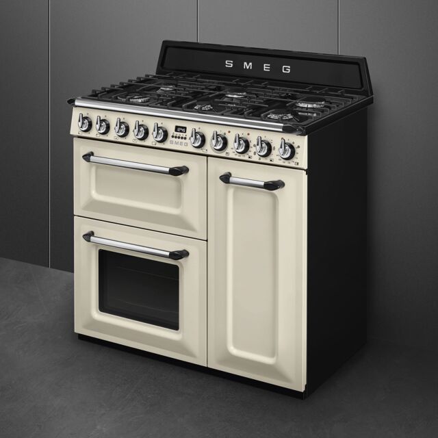 Smeg TR93P 90cm Victoria Dual Fuel Range Cooker Cream