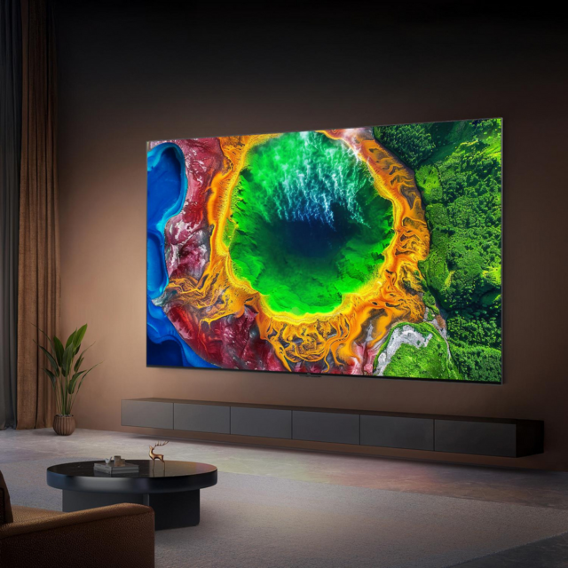 TCL 85RM7L-UK 85 inch 4K Ultra HD RGB Mini LED TV